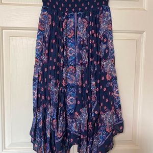 Free People Maxi skirt in size M